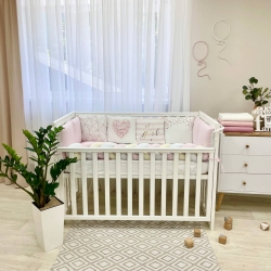 Lenjerie de Pătuț pentru Bebeluși și Copii - Set de 7 Piese cu Forme Geometrice Roz