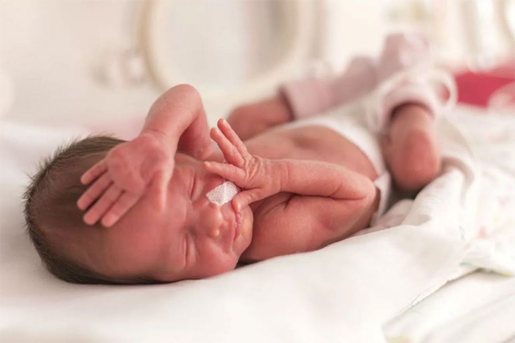 Restrictia de crestere intrauterina