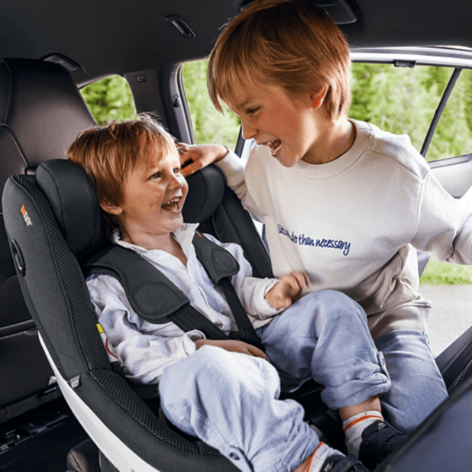 Poza cu Scaun auto rotativ BeSafe Beyond 360 Gri Anthracite Mesh