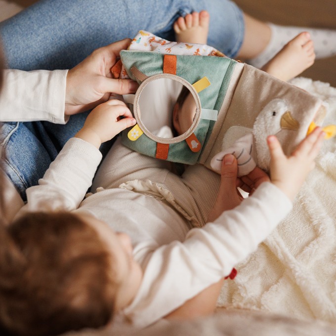Poza cu Carte senzoriala copii Natura Babyono 1531