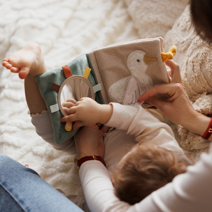 Poza cu Carte senzoriala copii Natura Babyono 1531