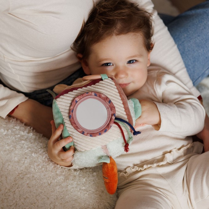 Poza cu Jucarie cub activitati Iepurasul Karo Babyono 1683