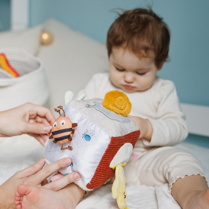 Poza cu Jucarie cub activitati Nature Babyono 1680