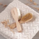 Poza cu Perie bebe din lemn cu peri naturali babyono 1655
