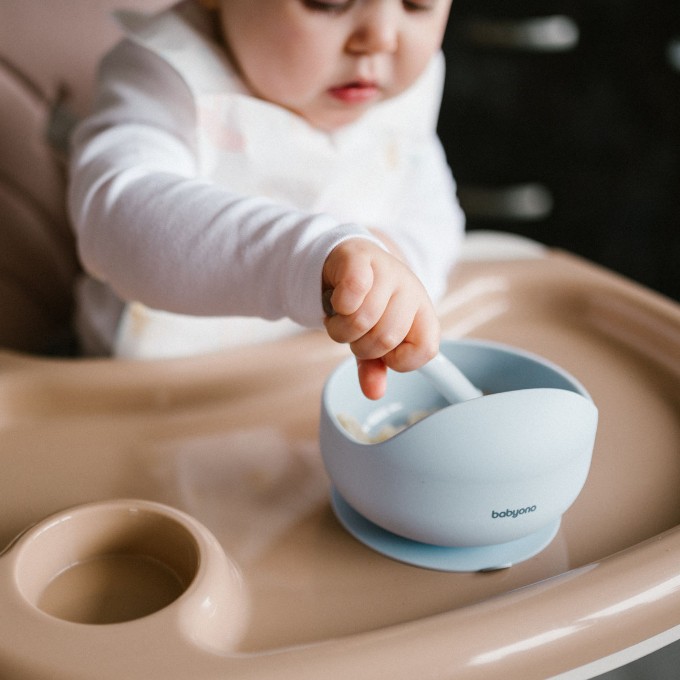 Poza cu Bol din silicon cu ventuza pentru copii Babyono albastru 1481/01
