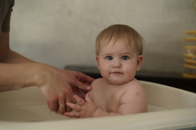 Poza cu Cadita pliabila cu dop de scurgere si termometru Natural Linen Tega Baby FB-004-119