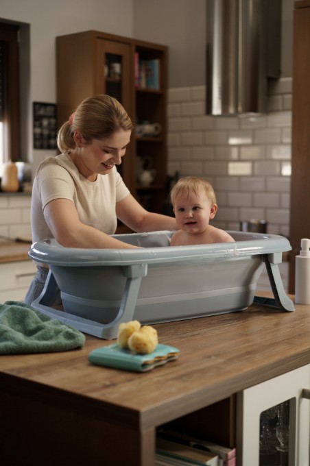 Poza cu Cadita pliabila cu dop de scurgere si termometru Dove Grey Tega Baby FB-004-106