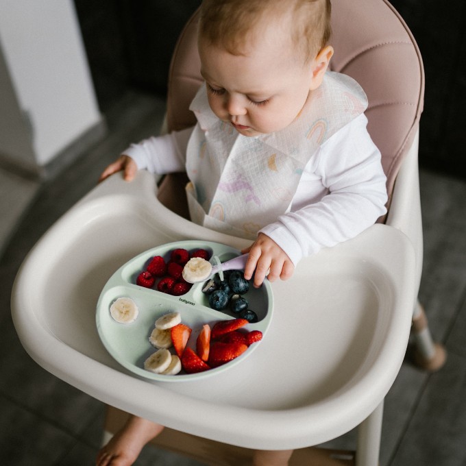 Poza cu Farfurie din silicon cu ventuza pentru copii Babyono roz1482/02